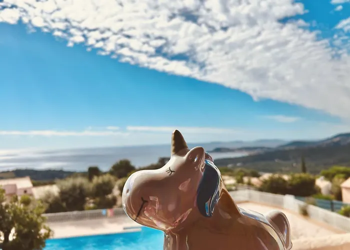 Studio Pool House Vue Mer Panoramique Amazing Sea View Wifi Linge Inclut Linen Included