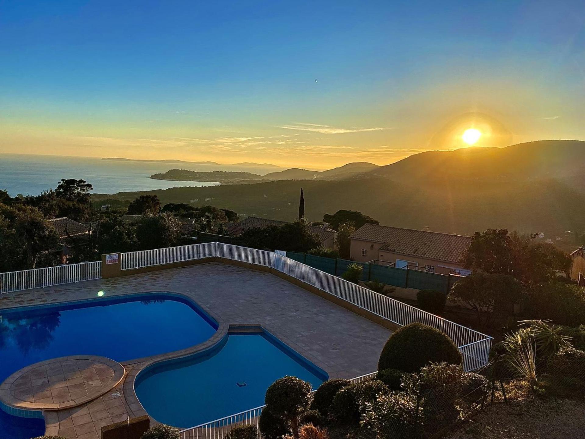 Apartment Pool House Vue Panoramique Amazing Sea View Wifi Linge Inclut Linen Included